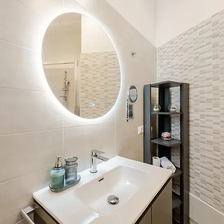 Apartment Angioino