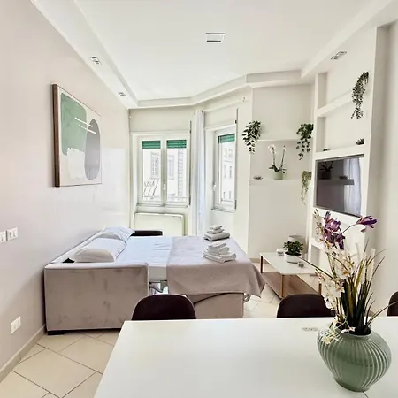Elegant 2br In *